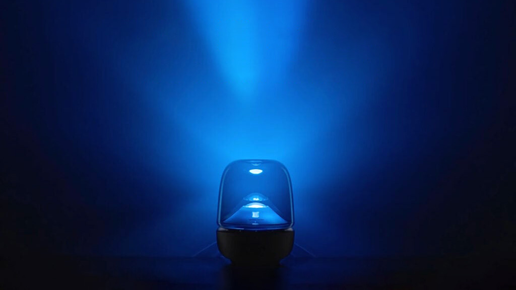 Loa Harman Kardon Aura Studio 5 4